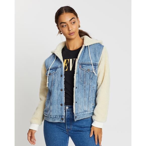 Levi’s Ex-Boyfriend Sherpa Trucker Jacket Light Wash Denim Fleece Hood Womens XS - Picture 10 of 10